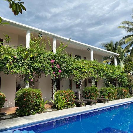 מונטריסיו Hotel Atelie Del Mar מראה חיצוני תמונה