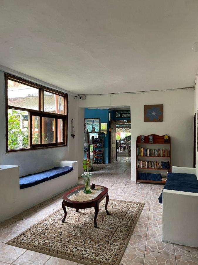 מונטריסיו Hotel Atelie Del Mar מראה חיצוני תמונה