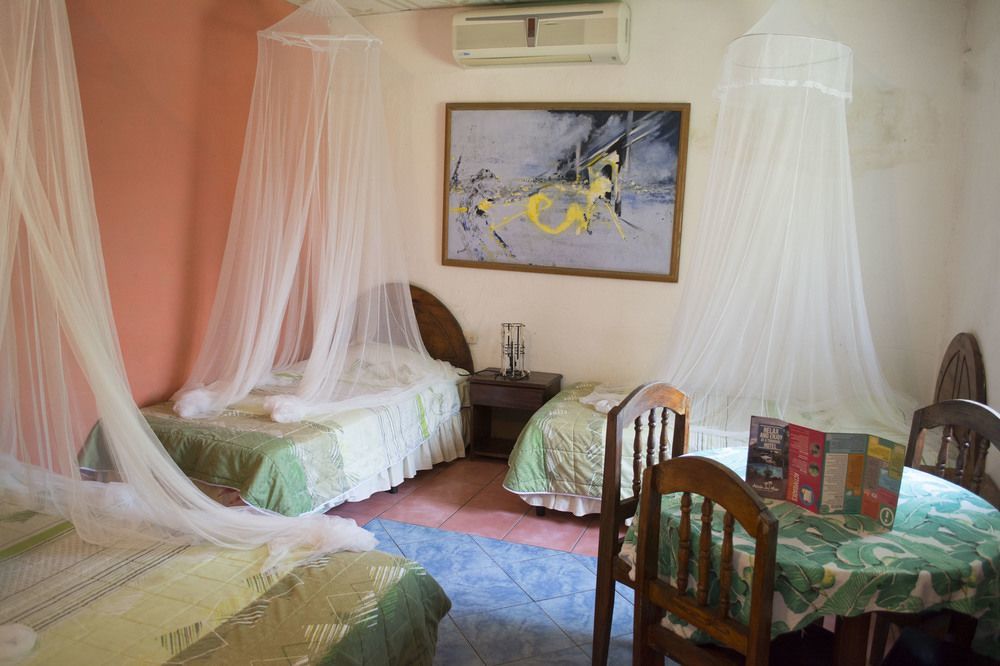 מונטריסיו Hotel Atelie Del Mar מראה חיצוני תמונה